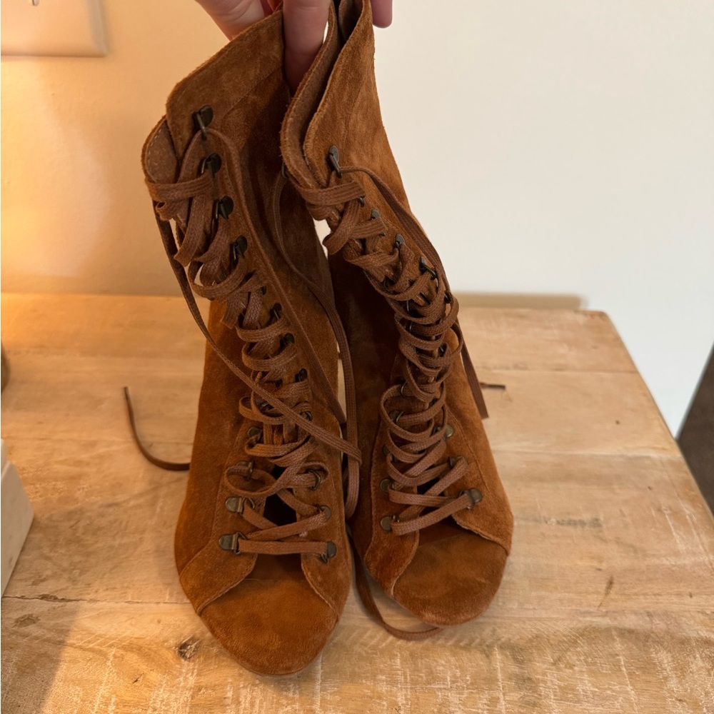 Brown Lace-Up Women's Shoes